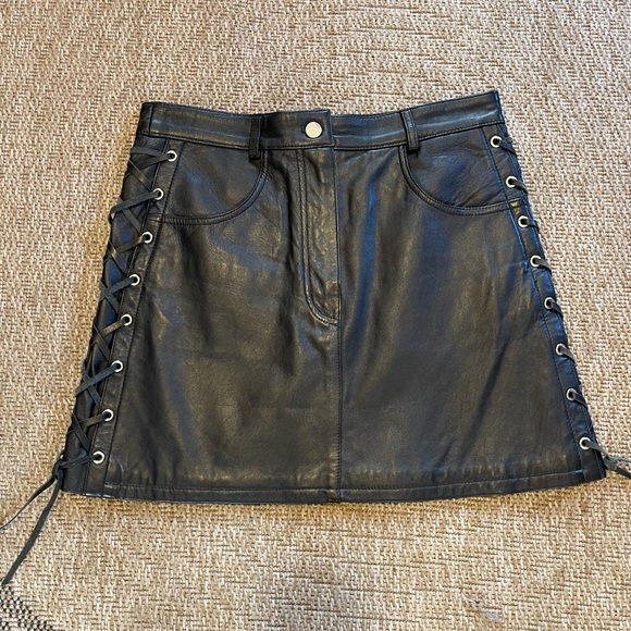 Vintage First Genuine Leather Black Lace-Up Mini Skirt Size 10 - Picture 4 of 7